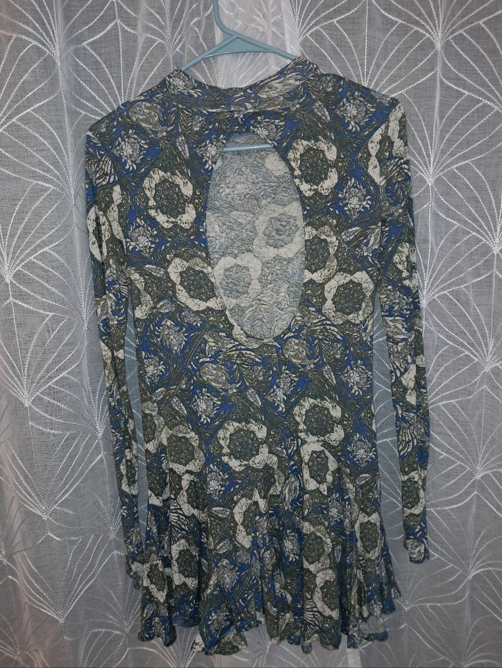 Free People brand Women's size xs long sleeved dress - Picture 7 of 7